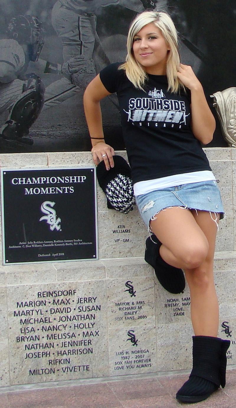 Chicago SOUTHSIDE HITMEN Womens White Sox T Shirt